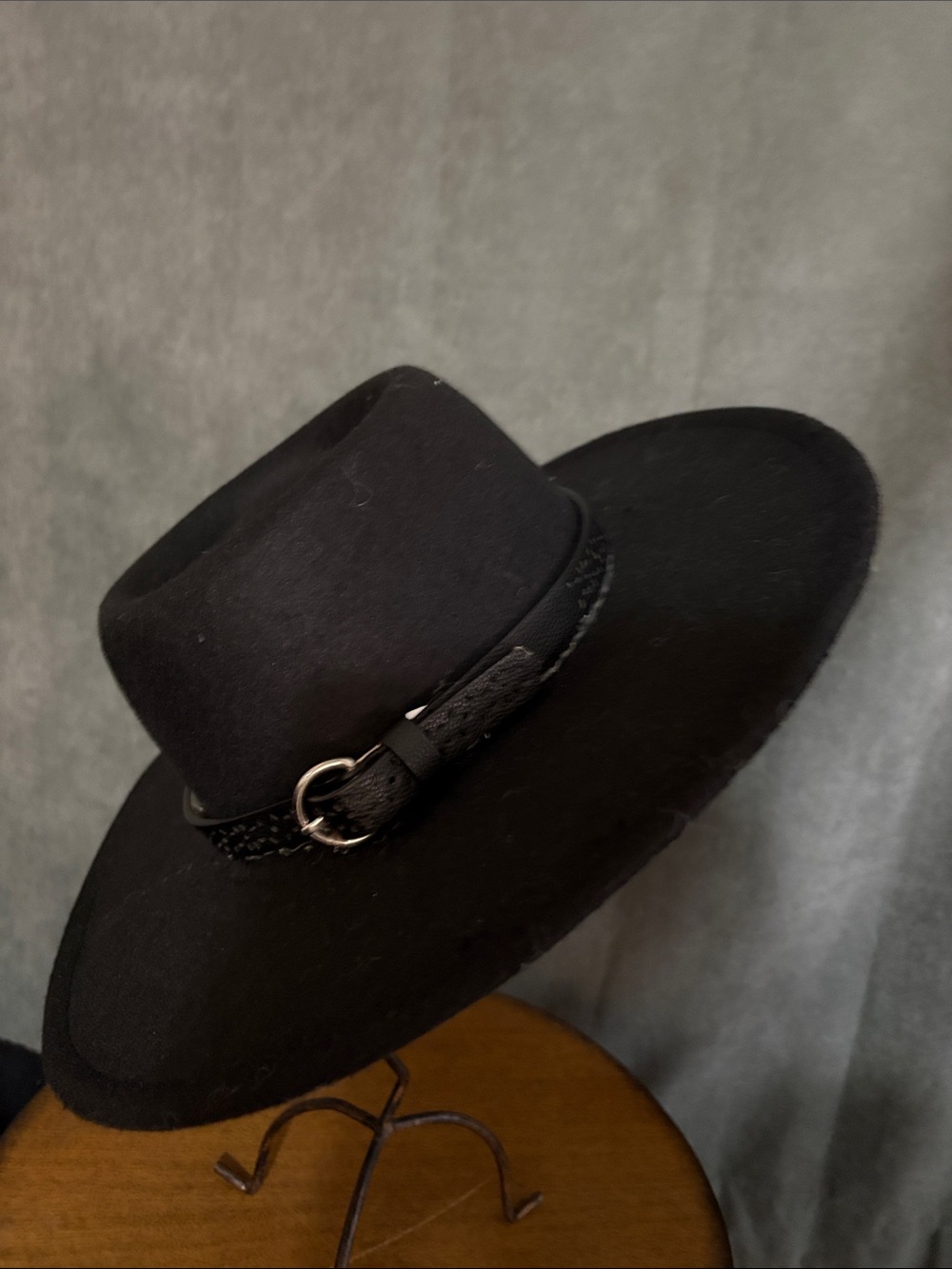 Source Unknown Black Wool Wide-Brim Hat with Braided Band